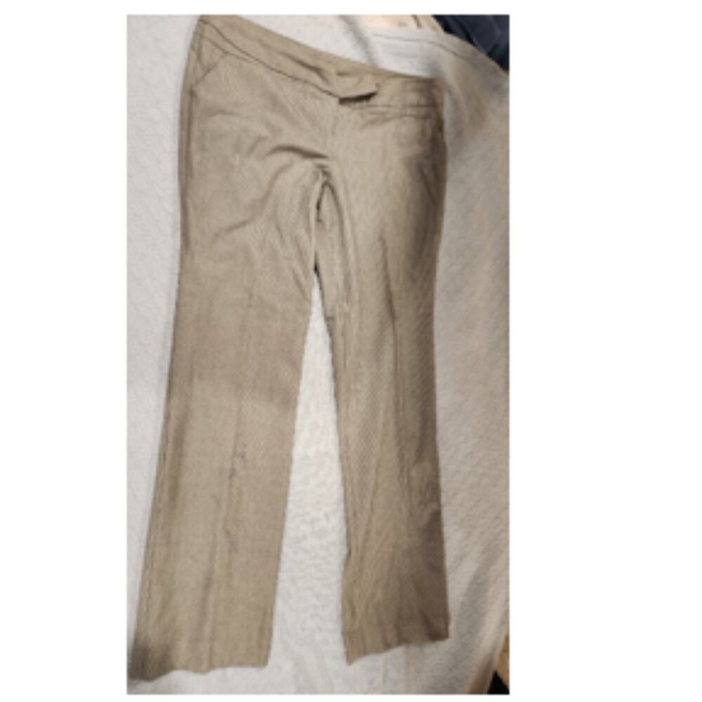 Woman's slacks